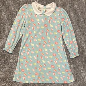 NWOT The Oaks Apparel long sleeve Peter Pan collar present print dress size 6